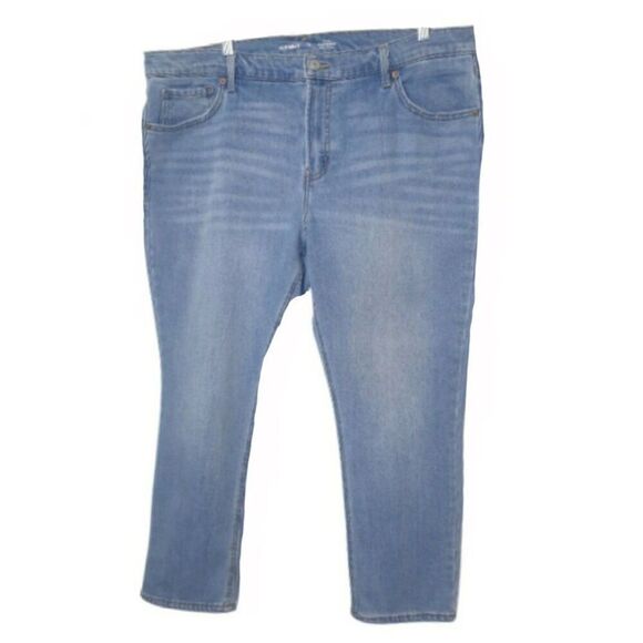 Old Navy Womens Plus Jeans 18 Mid-Rise Boyfriend Curvy Comfy Stylish Streetwear - Picture 1 of 6